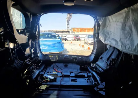 2023 Dodge Durango Pursuit Awd 5.7L V8 Hemi из США, поврежденный, VIN 1C4SDJFT1PC637976